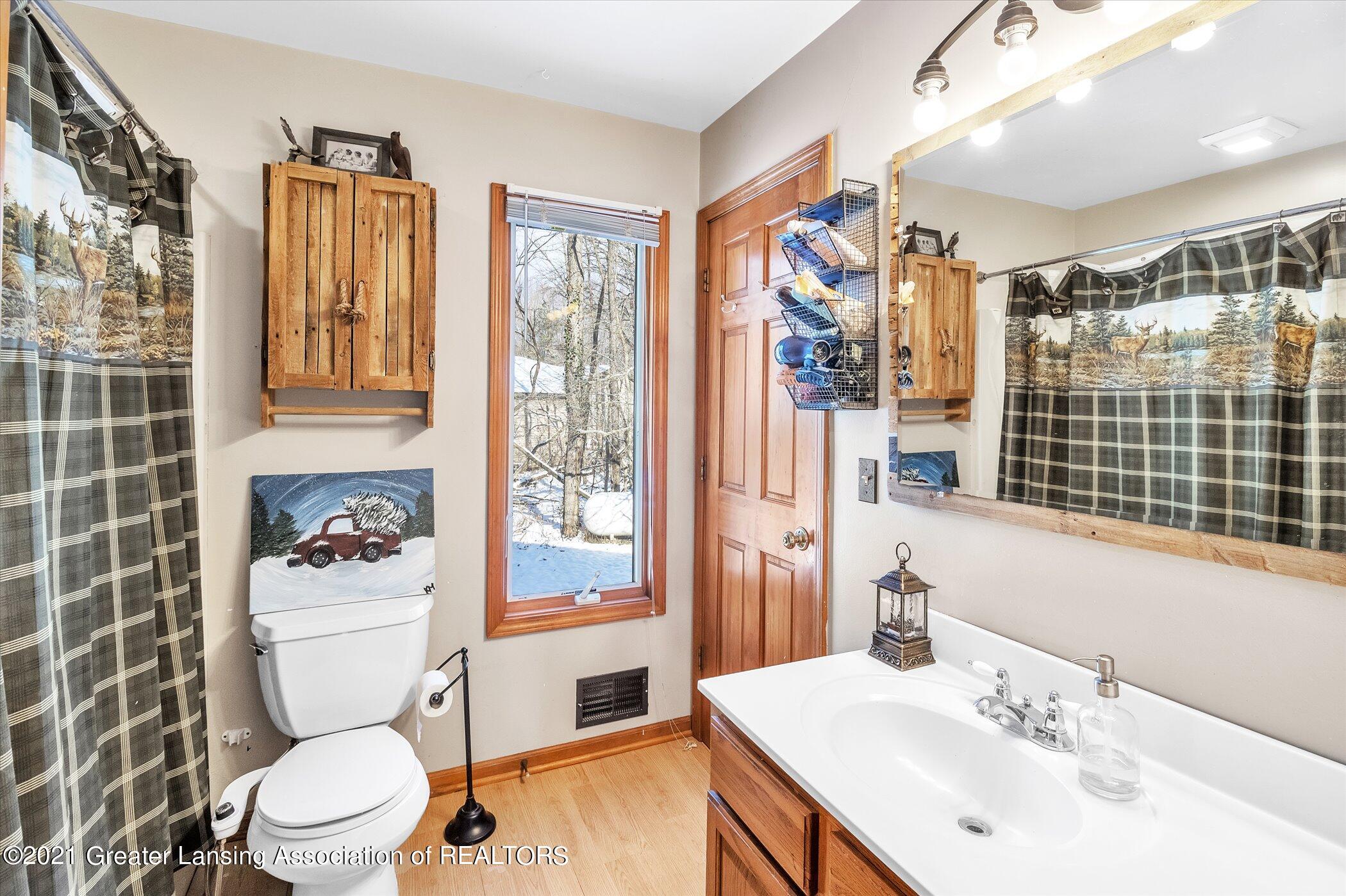 3116 North Royston Road Dimondale, MI 48821 - Photo 28 of 67 23-3116 N Royston Rd-Windowstill Real Es