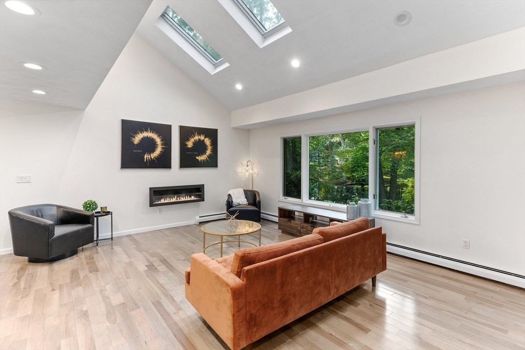 11 Running Stream Road Rehoboth, MA 02769 - Photo 8 of 42 Gallery Image 8
