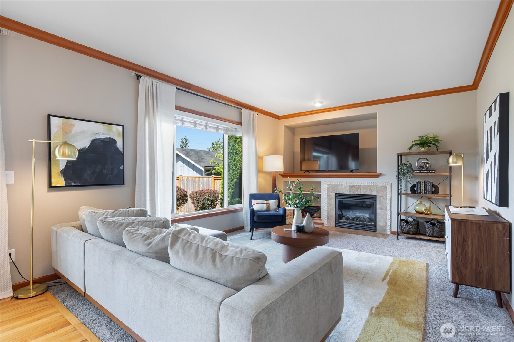 18208 2nd Place West, Unit B Bothell, WA 98012 - Photo 6 of 38