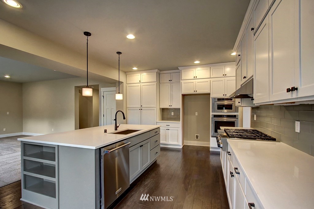 9914 Northeast 162nd Street Bothell, WA 98011 - Photo 13 of 17 Gallery Image 13