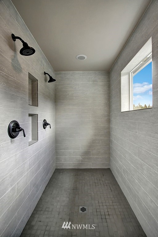 9914 Northeast 162nd Street Bothell, WA 98011 - Photo 10 of 17 Gallery Image 10