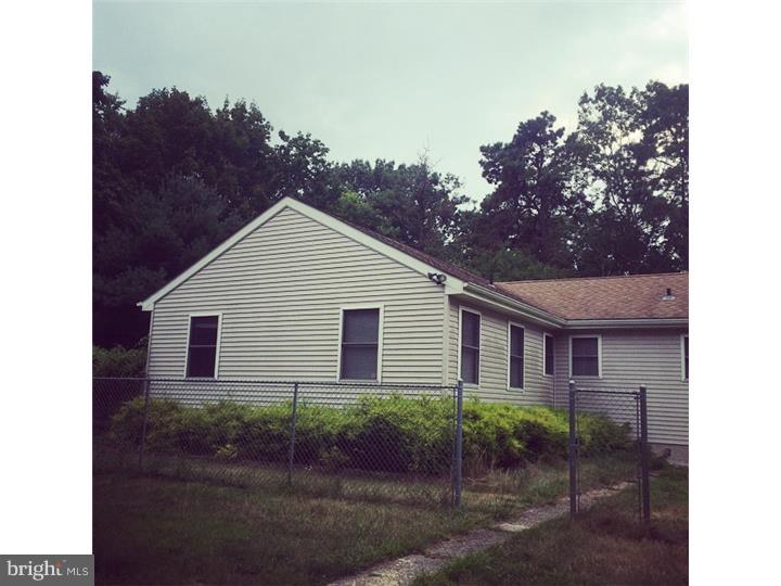 241 Weymouth Road Buena, NJ 08310 - Photo 17 of 21 a view of a yard in front of a house