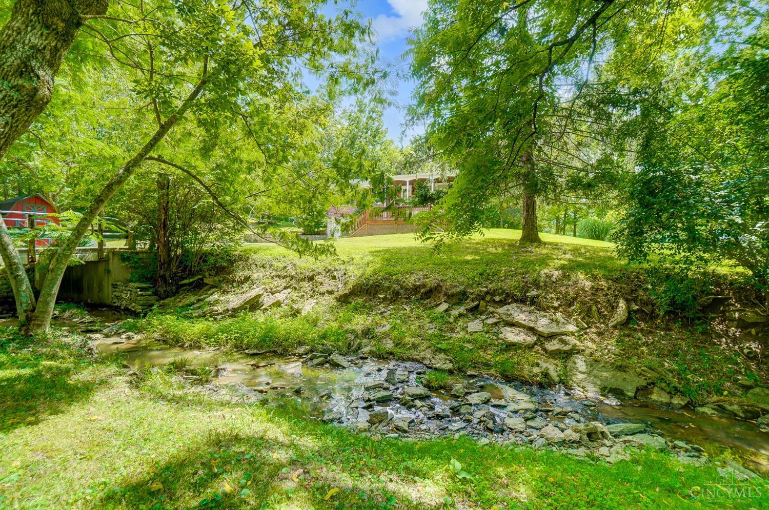 6639 Taylor Road Cincinnati, OH 45248 - Photo 3 of 85