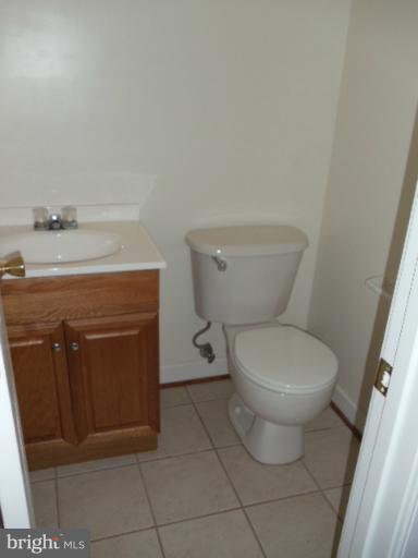 401 Headley Road Middletown, VA 22645 - Photo 23 of 30 Bath