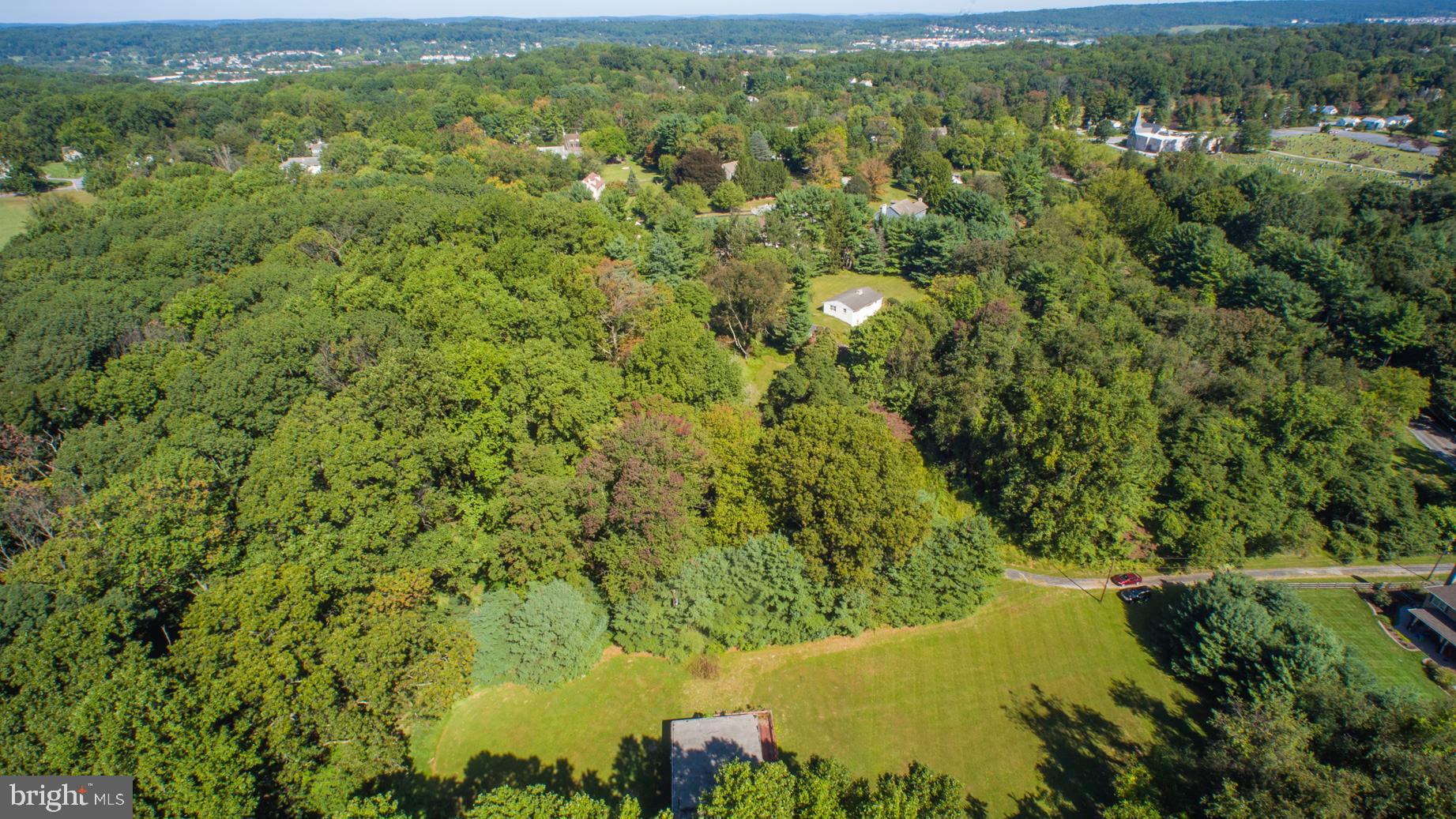 1364 Grove Road West Chester, PA 19380 - Photo 5 of 23