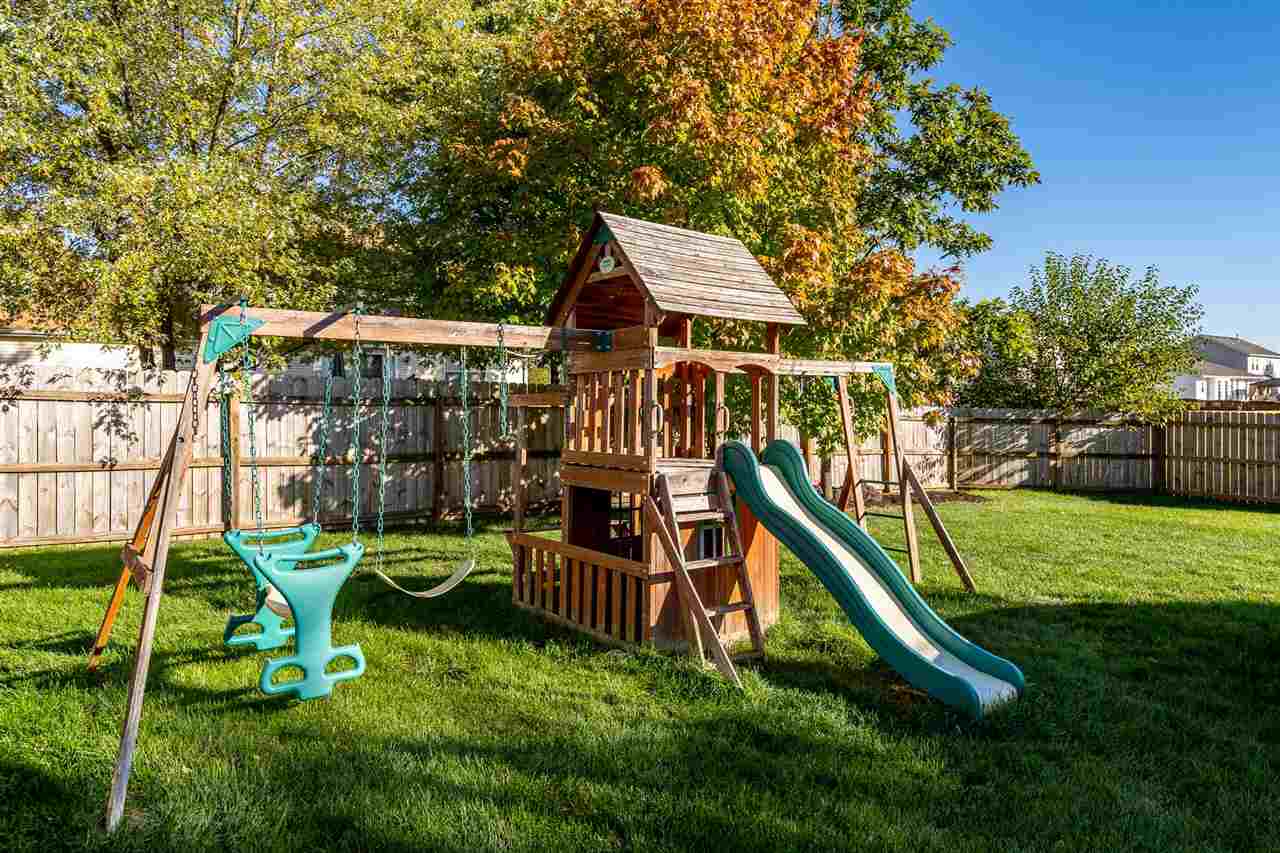 15639 Stonecrest Road South Beloit, IL 61080 - Photo 37 of 37 a view of a house with a park