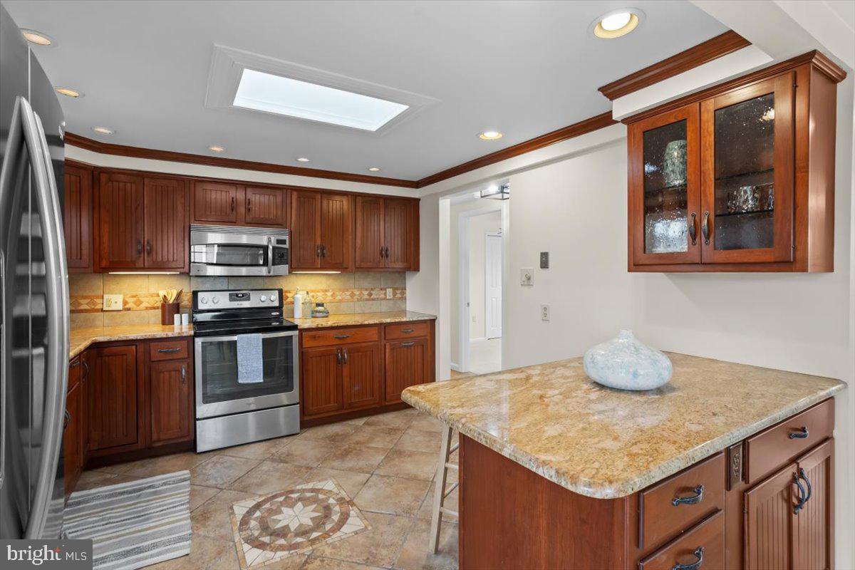 465 Amesbury Road Lancaster, PA 17601 - Photo 10 of 40 Kitchen