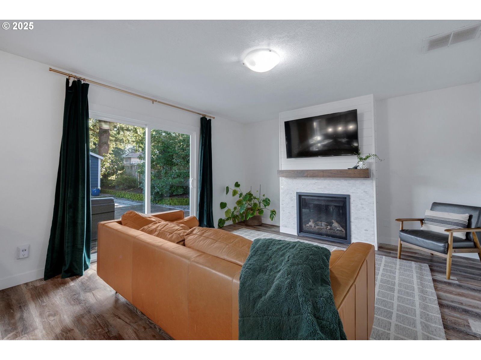 2223 Ostman Road West Linn, OR 97068 - Photo 12 of 36 Gallery Image 12