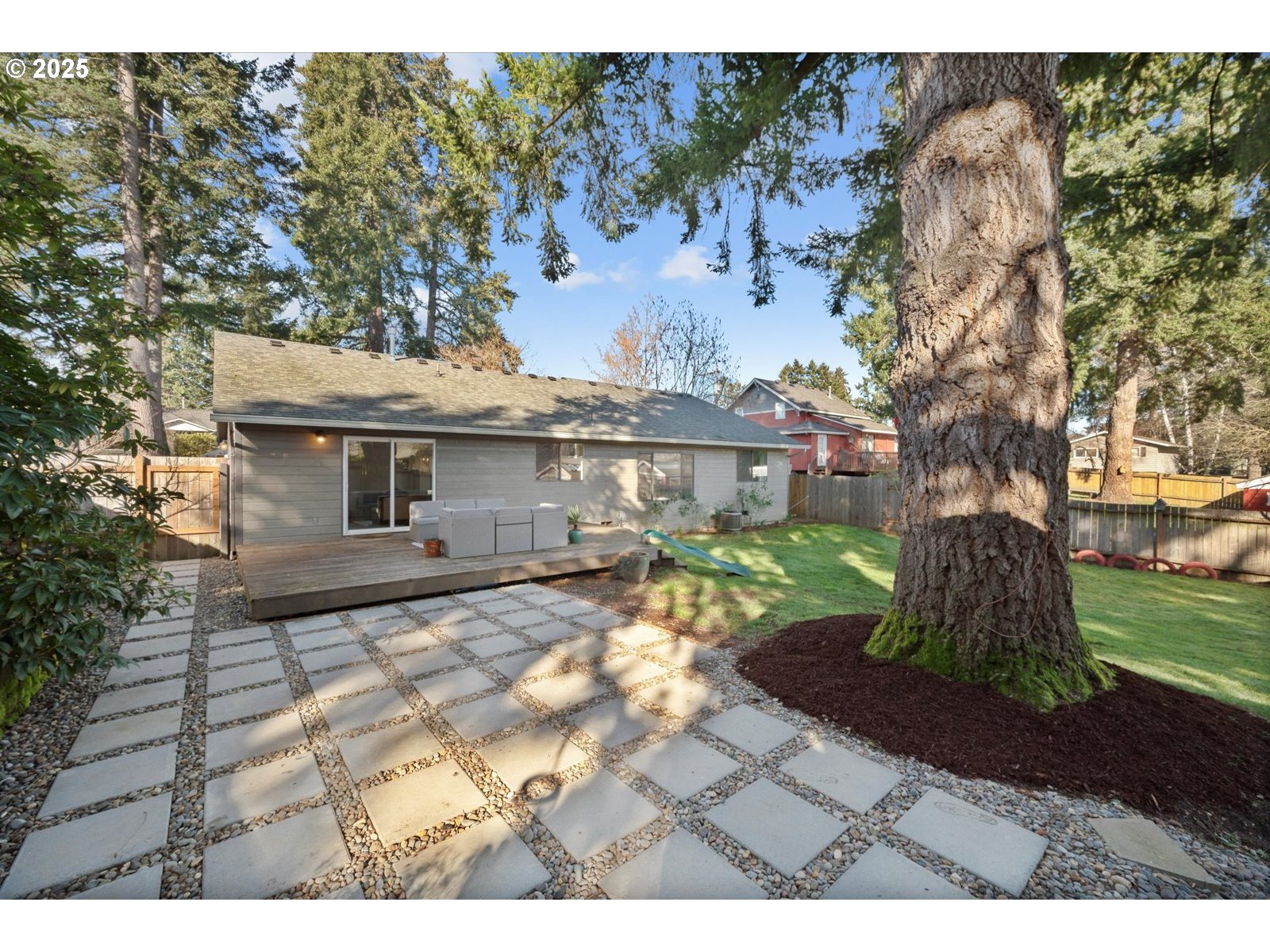 2223 Ostman Road West Linn, OR 97068 - Photo 31 of 36 Gallery Image 31