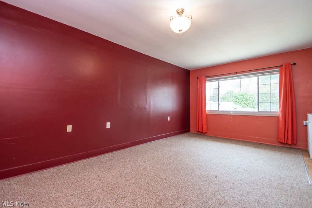 432 Nobottom Road Berea, OH 44017 - Photo 16 of 20 Bonus Room