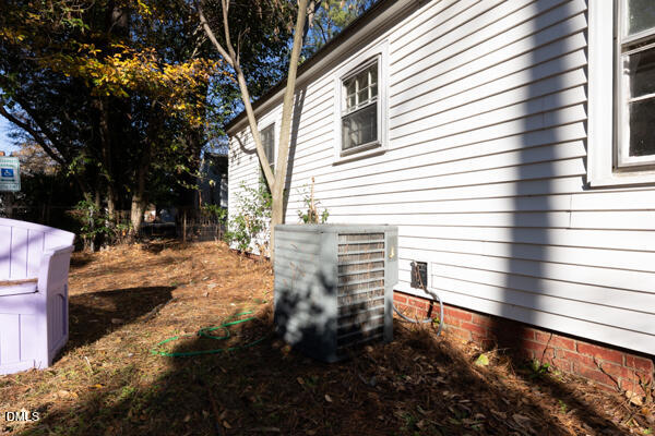 2525 Freeman Street Fayetteville, NC 28301 - Photo 23 of 24 a view of a back yard of the house