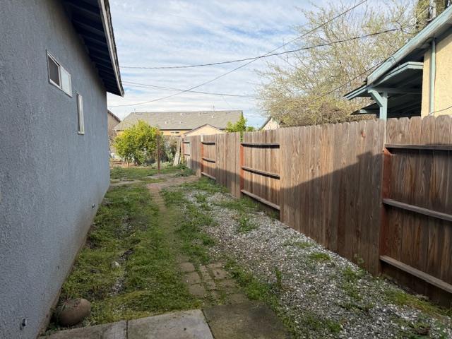 1340 Bennett Avenue Dos Palos, CA 93620 - Photo 13 of 16 a view of a backyard