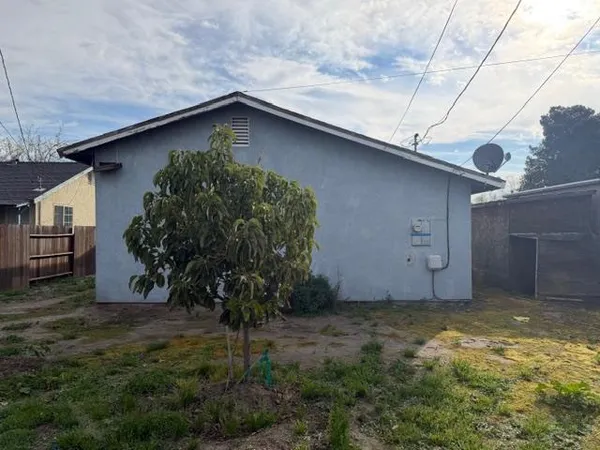 $300,000 | 1340 Bennett Avenue, Dos Palos, CA 93620