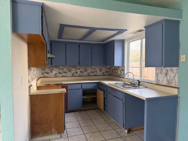 $300,000 | 1340 Bennett Avenue, Dos Palos, CA 93620