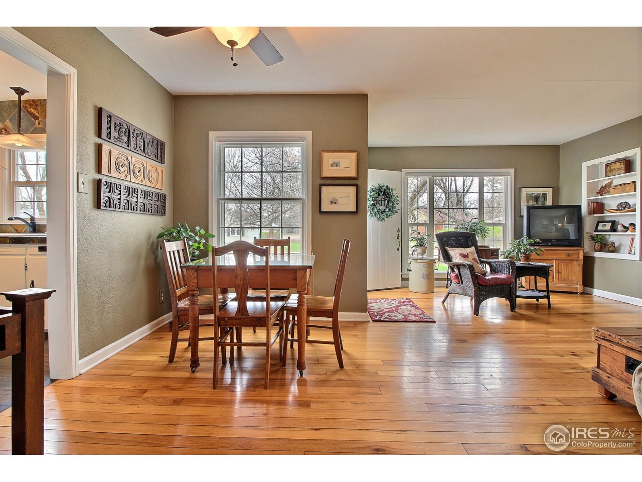 1725 Fairacres Road Greeley, CO 80631 - Photo 10 of 40 Dining Area