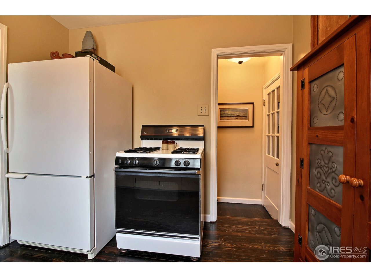 1725 Fairacres Road Greeley, CO 80631 - Photo 14 of 40 Appliances Included