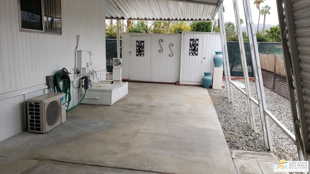 374 Buffalo Road Cathedral City, CA 92234 - Photo 24 of 33 a view of entryway