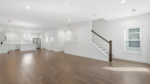 $675,000 | 1633 54th Avenue North, Unit 15, Nashville, TN 37209