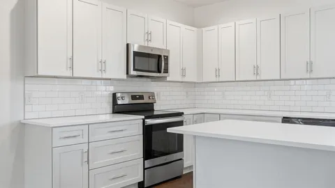 $675,000 | 1633 54th Avenue North, Unit 15, Nashville, TN 37209