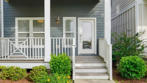 $675,000 | 1633 54th Avenue North, Unit 15, Nashville, TN 37209