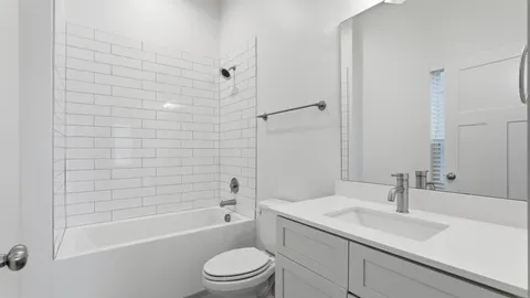 $675,000 | 1633 54th Avenue North, Unit 15, Nashville, TN 37209