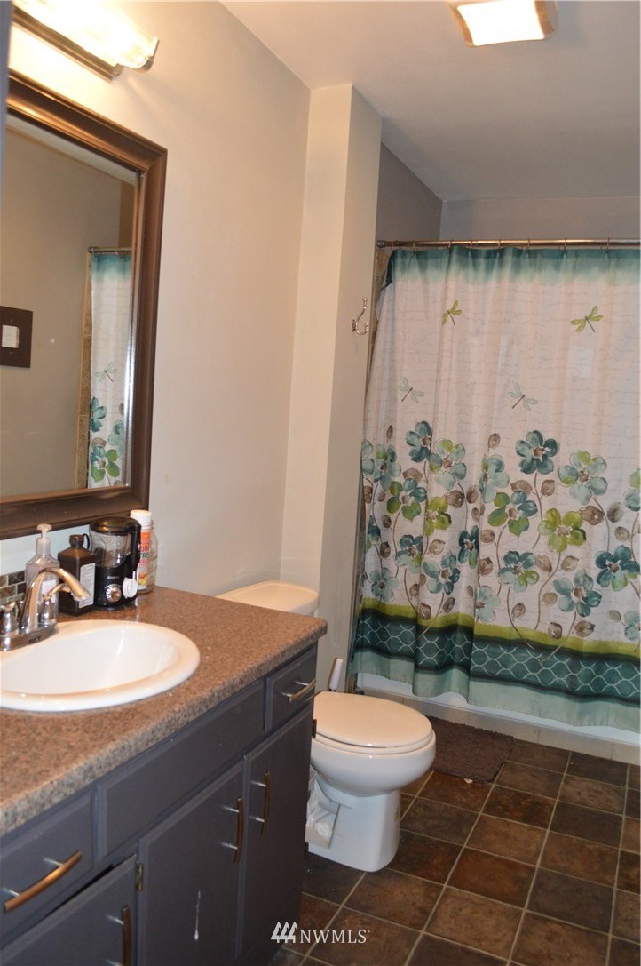 843 Fowler Street Raymond, WA 98577 - Photo 8 of 10 Gallery Image 8