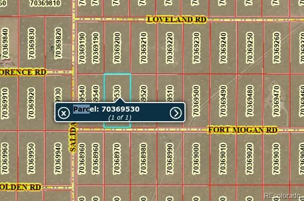 a close up of a street sign