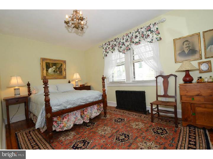 847 Beechwood Road Havertown, PA 19083 - Photo 9 of 20 Gallery Image 9