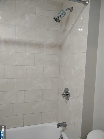 $1,775 | 540 Kipp Street, Unit #2, Teaneck, NJ 07666