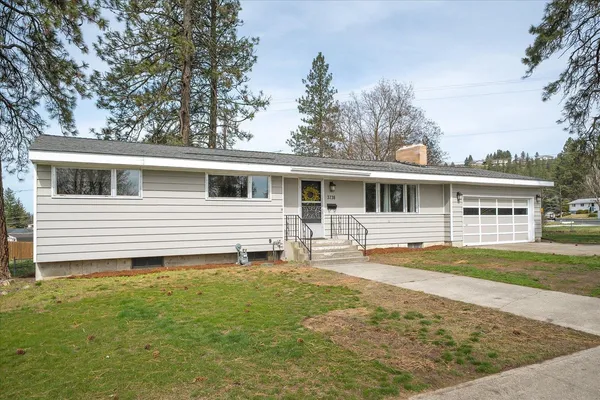 $435,000 | 3238 West Holyoke Avenue, Spokane, WA 99208