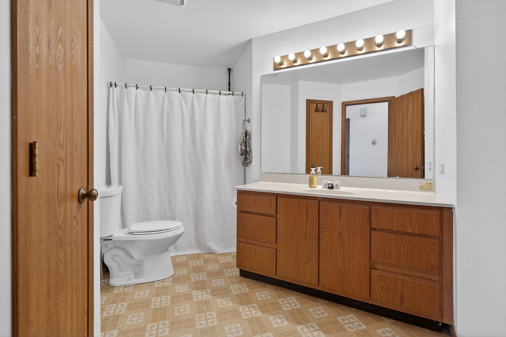 7606 West Saint Francis Road Frankfort, IL 60423 - Photo 15 of 29