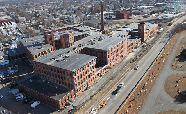 $2,220 | 413 Central Avenue, Unit 10102, Pawtucket, RI 02861