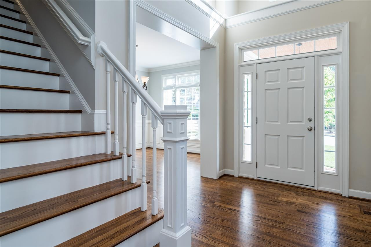 230 Waterville Street Raleigh, NC 27603 - Photo 3 of 30 Beautiful Foyer
