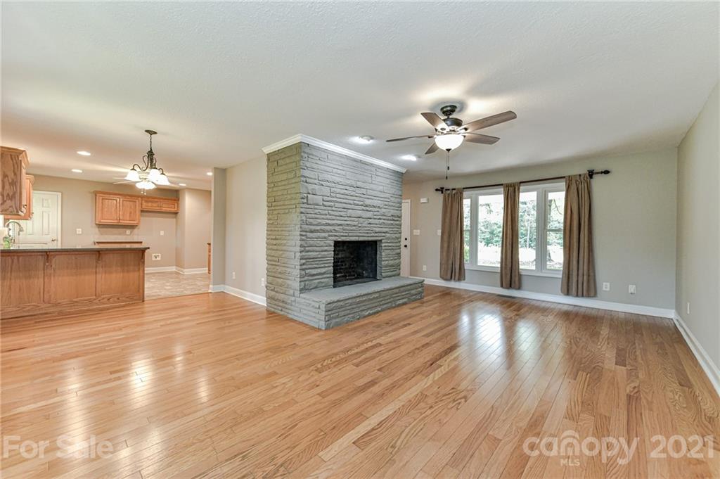 12460 Bethel Church Road Midland, NC 28107 - Photo 6 of 29 Gallery Image 6