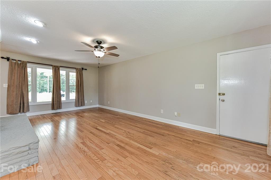 12460 Bethel Church Road Midland, NC 28107 - Photo 7 of 29 Gallery Image 7