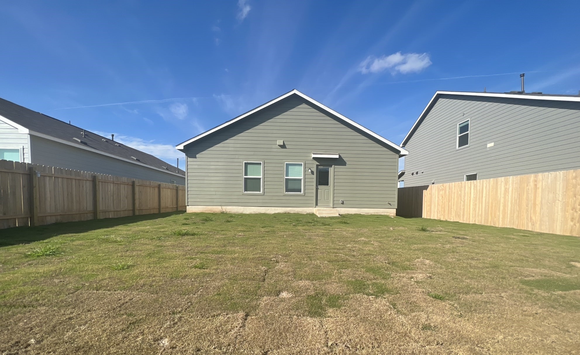 13721 Menard Way Elgin, TX 78621 - Photo 19 of 20 Gallery Image 19