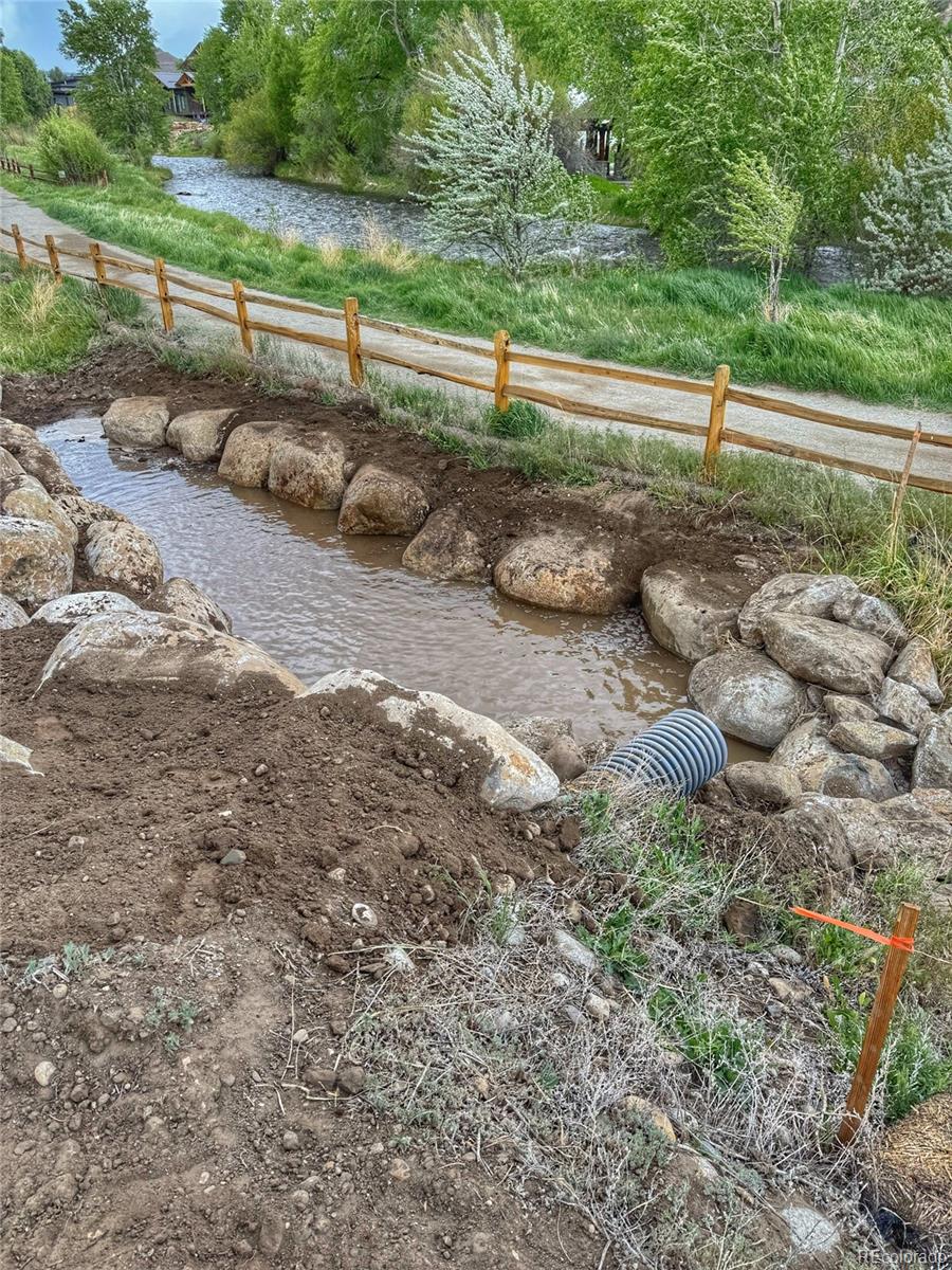 306 Southside Loop Salida, CO 81201 - Photo 13 of 37 a view of a yard