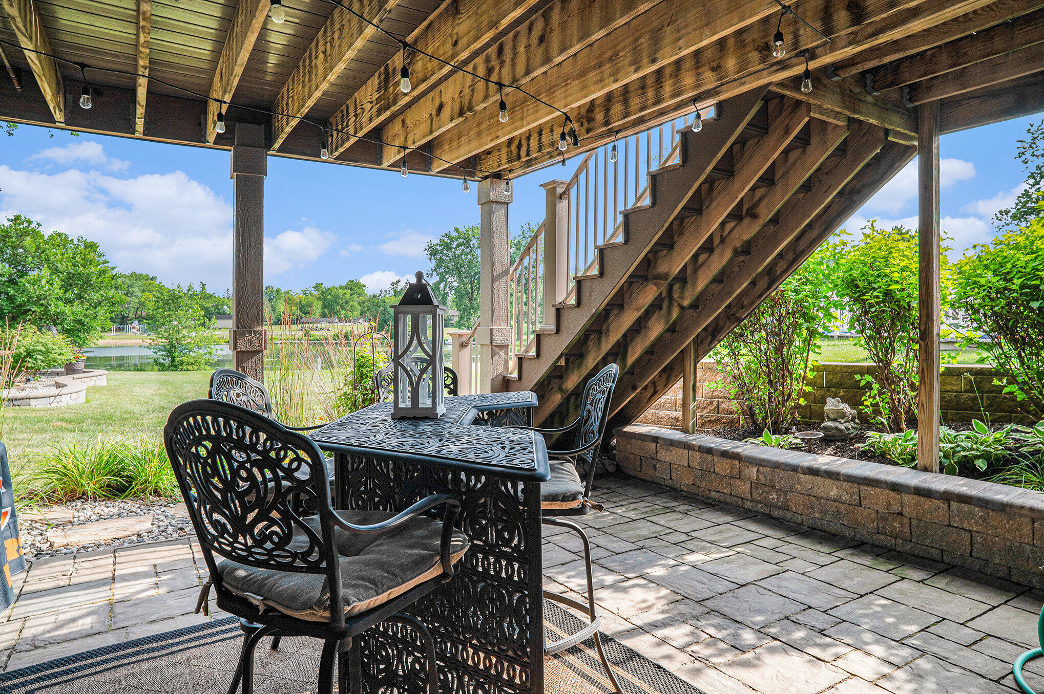 1244 Brandywine Road Crown Point, IN 46307 - Photo 32 of 42 a view of balcony with furniture