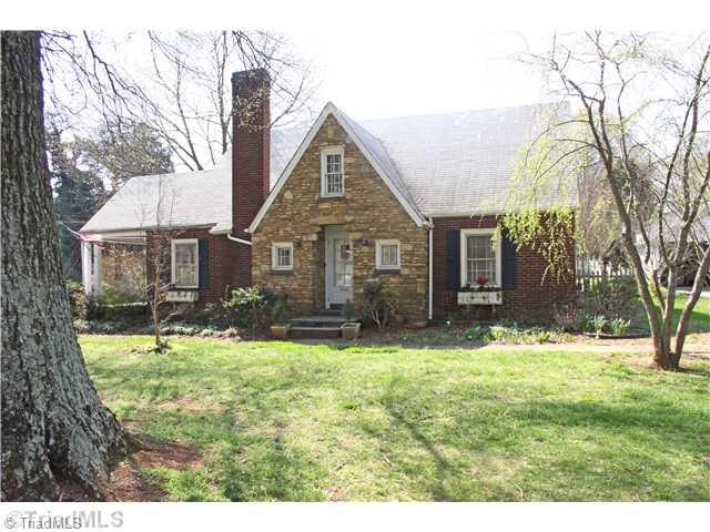 7940 Broad Street Rural Hall, NC 27045 - Photo 1 of 10 Exterior Front.