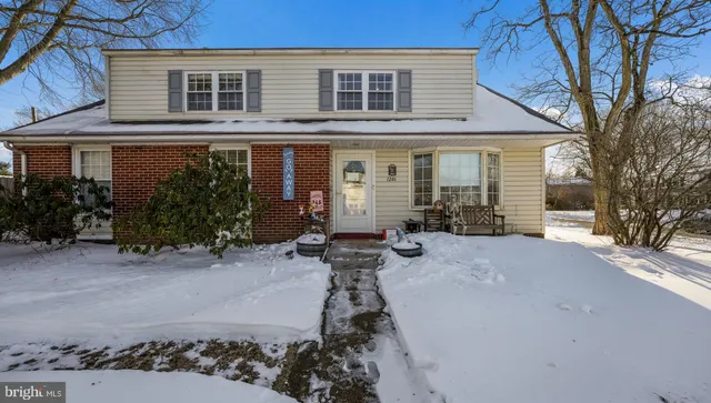 $529,900 | 1246 Victoria Road, Warminster, PA 18974