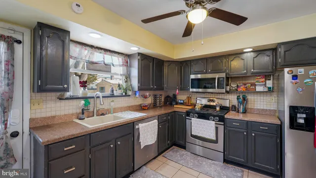 $529,900 | 1246 Victoria Road, Warminster, PA 18974