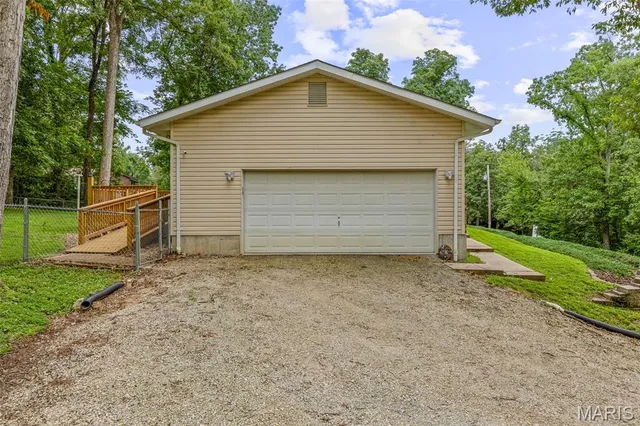 $292,000 | 7049 Carriage Hills Lane, Cedar Hill, MO 63016