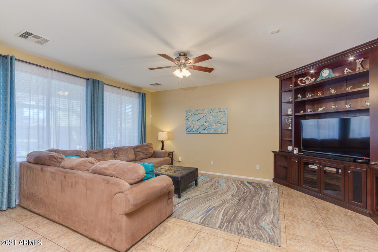 2835 East Harrison Street Gilbert, AZ 85295 - Photo 18 of 52 06-Harrison
