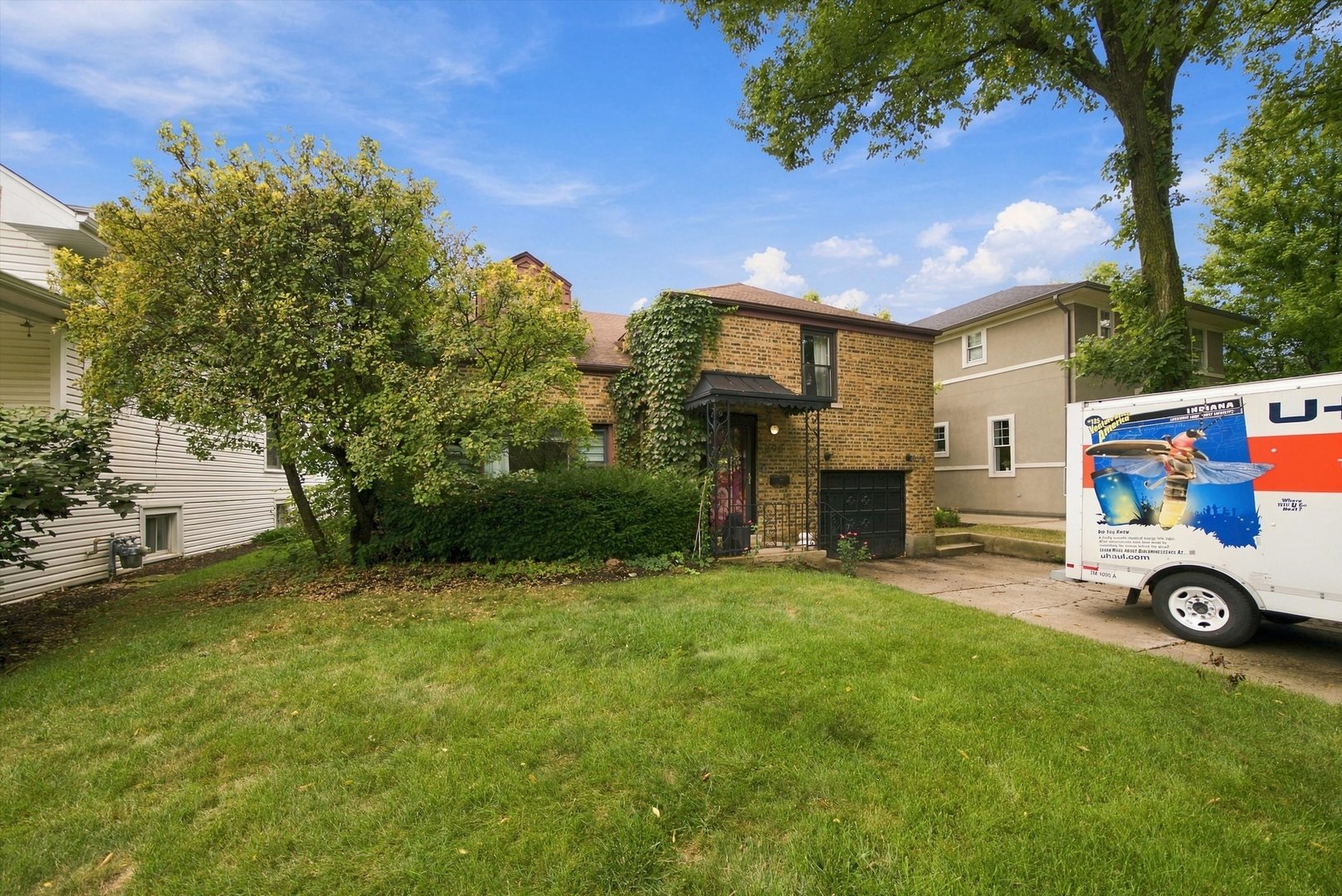 390 Bartram Road Riverside, IL 60546 - Photo 49 of 65 Gallery Image 49