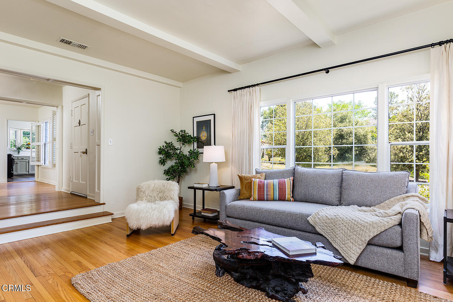 3255 Castera Avenue Glendale, CA 91208 - Photo 12 of 40 a living room with furniture and a large window