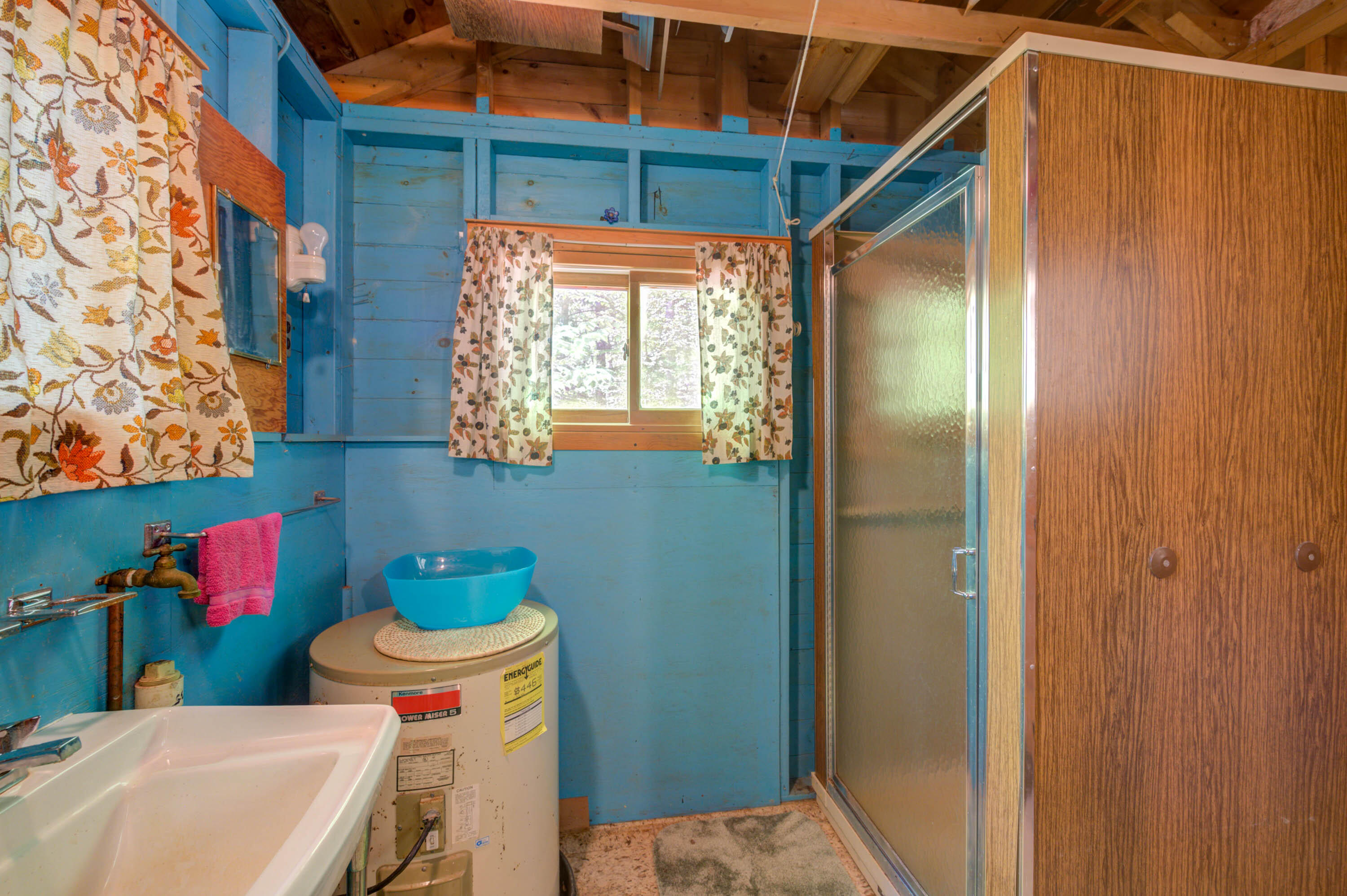 205 Northwest River Road Sebago, ME 04029 - Photo 18 of 27 pic-16