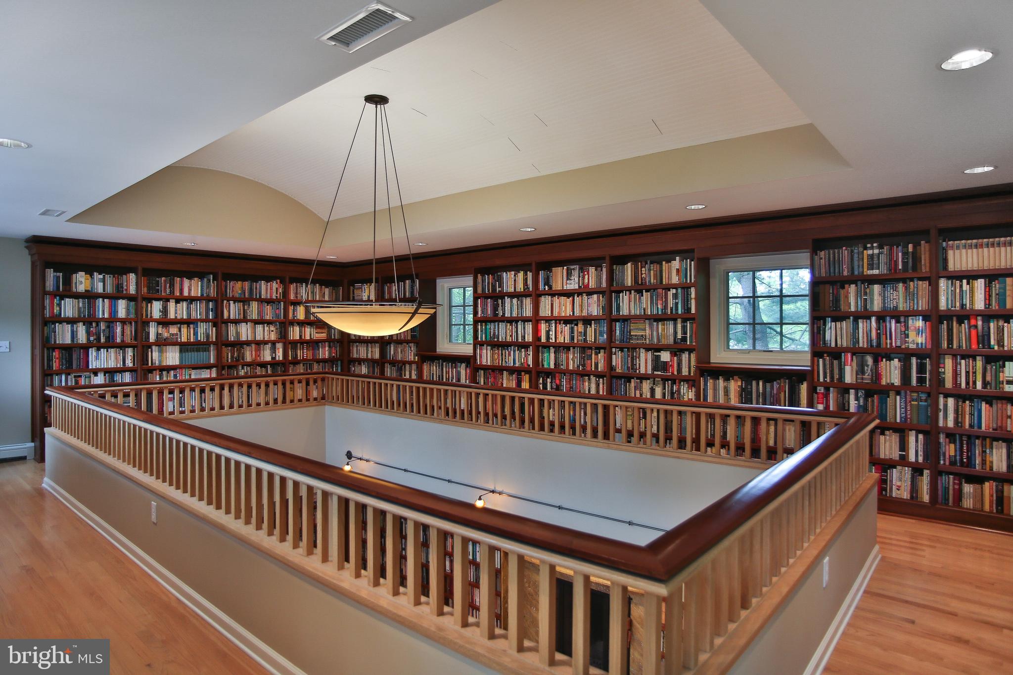 128 South Mill Road Princeton Junction, NJ 08550 - Photo 23 of 55 Library