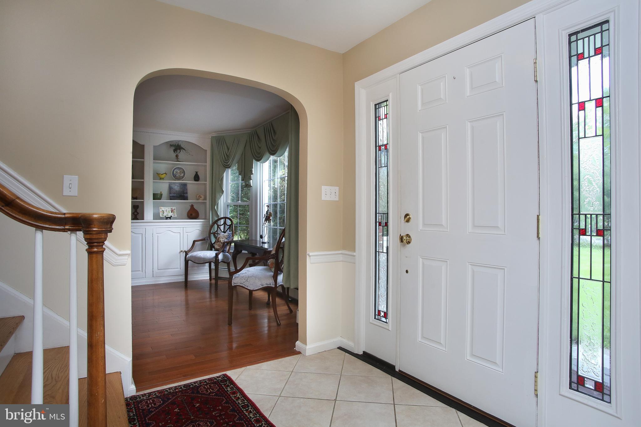 128 South Mill Road Princeton Junction, NJ 08550 - Photo 4 of 55 Foyer