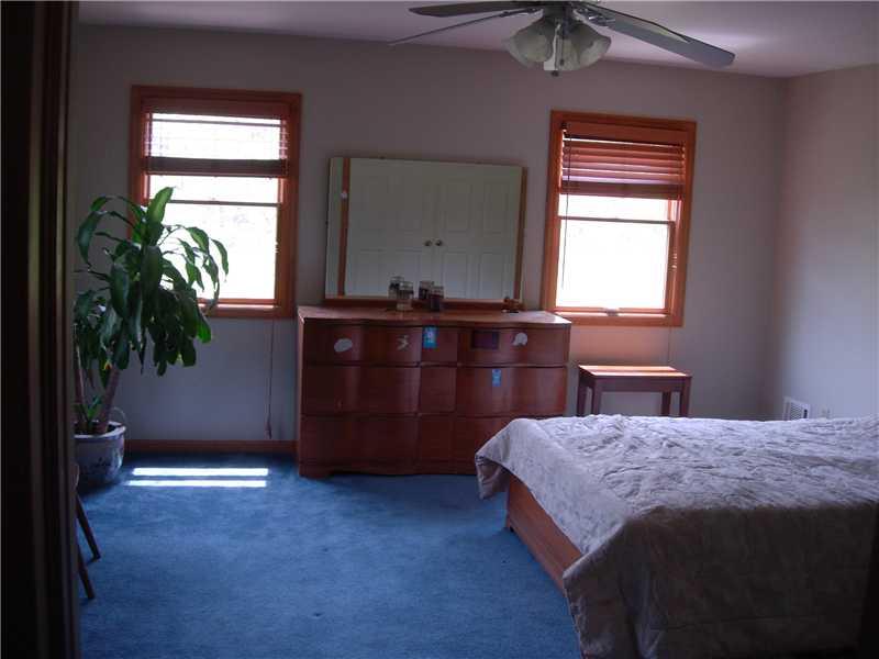 207 Cole Road New Castle, PA 16101 - Photo 12 of 14 Bedroom.