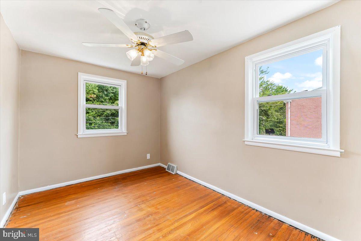 51 Hetzel Road Ridley Park, PA 19078 - Photo 16 of 27 Bedroom 2